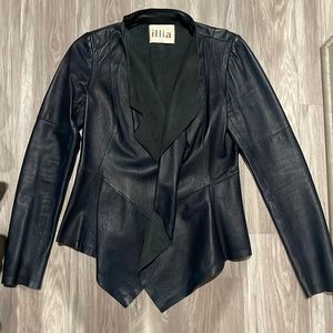 Navy blue leather tapered (fitted) jacket